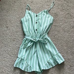 SHEIN women romper size small